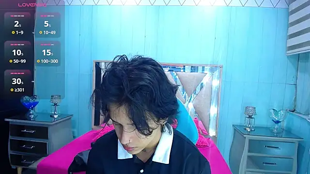 alex 477 online show from April 16, 11:32 am