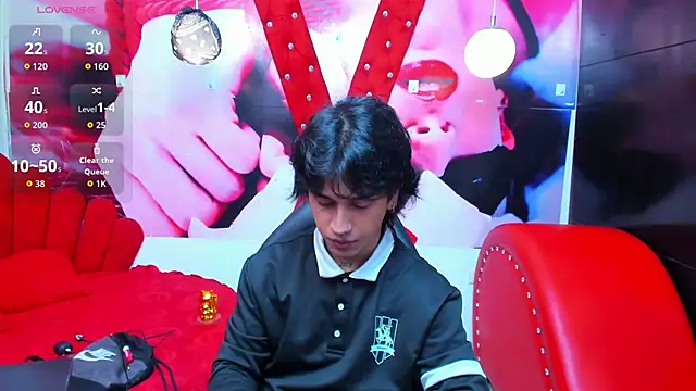 alex 477 online show from June 2, 11:44 am