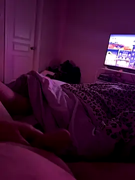 HaydenShafer online show from November 23, 9:20 am