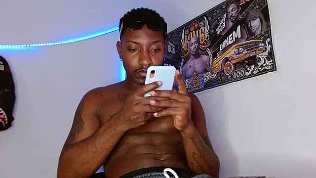 king  Black online show from February 9, 10:25 pm