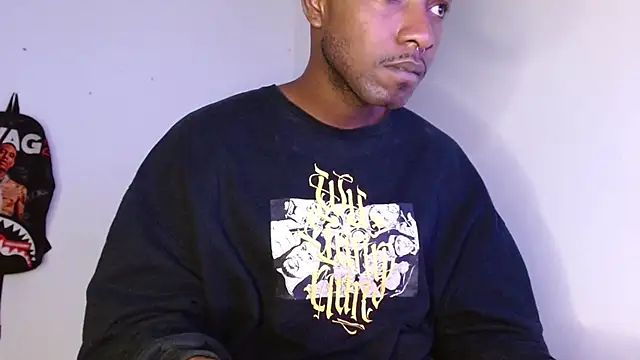 king  Black online show from November 8, 10:18 am