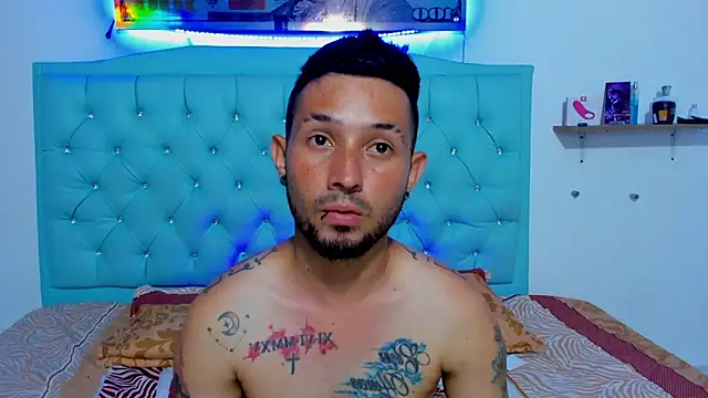 Bad Couple 1 online show from October 12, 10:26 pm