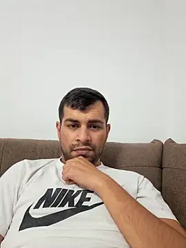 Snapshot of hornny1995 chatting on September 27, 5:00 pm hornny1995 online show from September 27, 5:00 pm