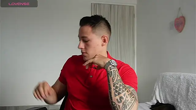 Muscle King Cum online show from April 6, 2:29 pm