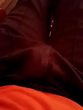 Alonesexyboy1 online show from February 1, 8:50 am