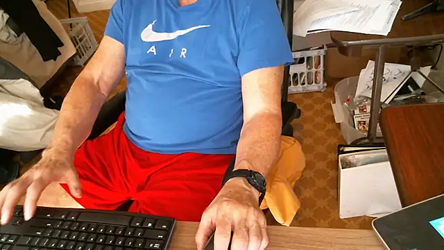 matureboomer online show from February 4, 5:55 pm