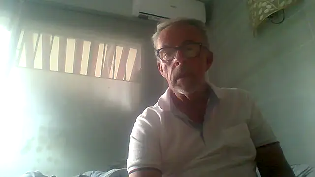 tuggy59 online show from November 5, 7:43 am