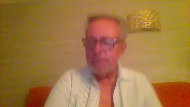 tuggy59 online show from April 19, 4:45 am