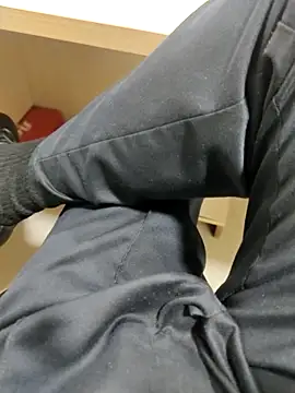 Snapshot of Mr_Perfect_Man chatting on October 10, 7:24 am Mr Perfect Man online show from October 10, 7:24 am