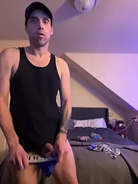 ucbryson online show from January 30, 4:02 pm