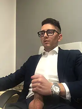 masterboss  online show from April 15, 12:05 pm