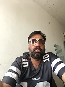 lund lol online show from March 10, 9:37 am