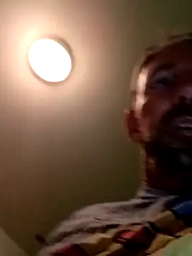 Treemandude online show from March 31, 4:53 pm