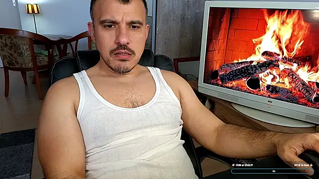 officeman7 online show from April 22, 3:17 pm