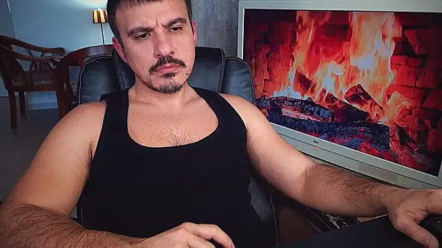 officeman7 online show from January 14, 1:49 pm