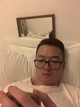 wangjian2324 online show from November 23, 9:48 pm