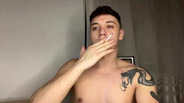 Snapshot of Joedonovan1 chatting on December 18, 6:57 pm Joedonovan1 online show from December 18, 6:57 pm