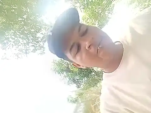 yoryisexi online show from April 3, 7:43 pm