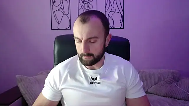 brindlefly6969 online show from January 14, 11:26 am