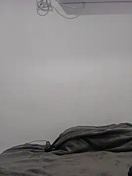 Iliketocooksquirt25 online show from February 4, 9:54 pm