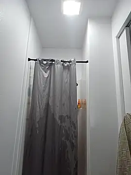 Iliketocooksquirt25 online show from January 16, 10:23 pm