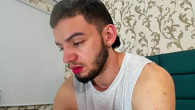 Michael magno online show from December 3, 10:18 pm