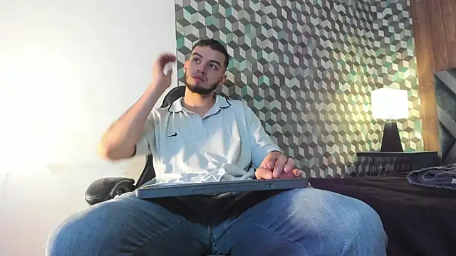 Michael magno online show from January 22, 3:29 pm