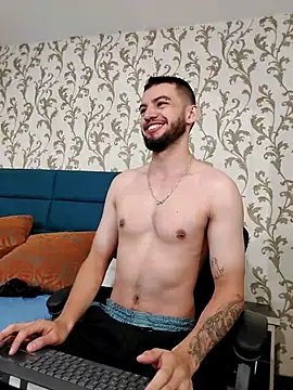 Michael magno online show from February 2, 2:47 pm