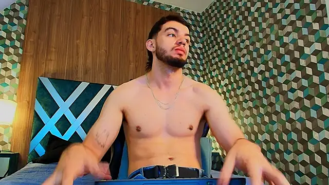 Michael magno online show from November 8, 6:33 pm