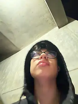 SrLuis18 online show from April 1, 5:31 am