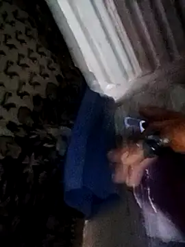 Snapshot of Moreno1813 chatting on March 21, 11:44 am Moreno1813 online show from March 21, 11:44 am