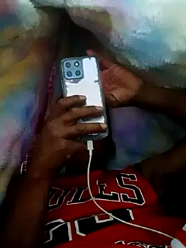 Snapshot of Moreno1813 chatting on March 5, 7:16 am Moreno1813 online show from March 5, 7:16 am