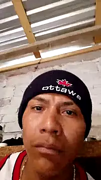 Snapshot of Moreno1813 chatting on October 17, 6:56 pm Moreno1813 online show from October 17, 6:56 pm