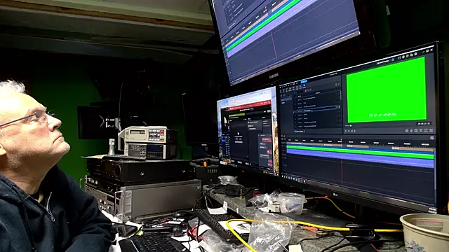 ButtCrackShowing-OOPS online show from April 21, 2:51 am