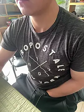 97banana online show from May 4, 5:36 pm