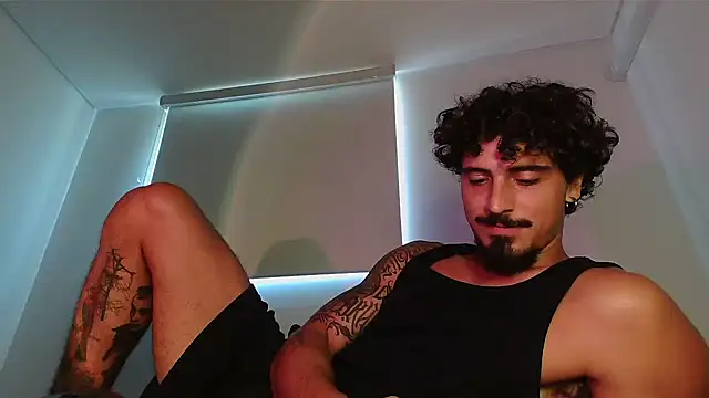 milkoffe online show from March 15, 3:29 pm