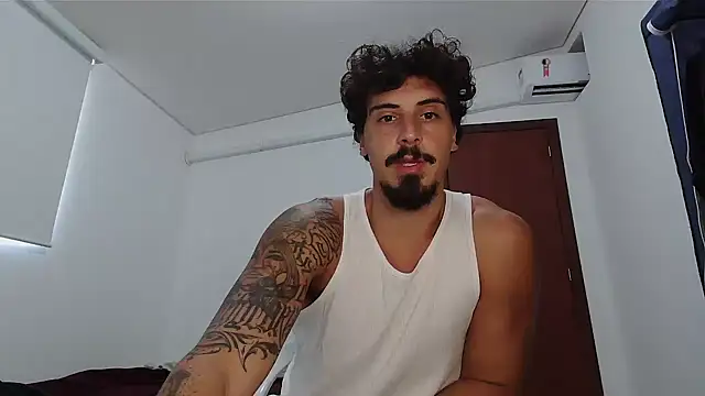 milkoffe online show from February 10, 2:33 pm