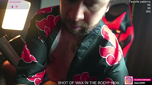 just maxii online show from March 25, 9:19 pm