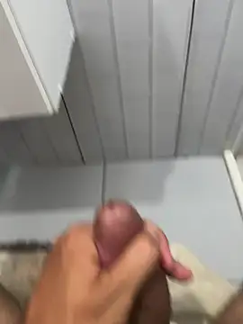 evertonxavier26 online show from February 8, 8:02 pm