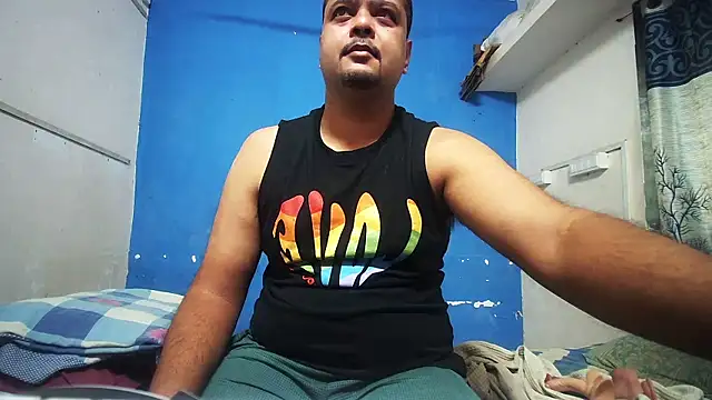 dirtybearr online show from February 3, 4:25 am