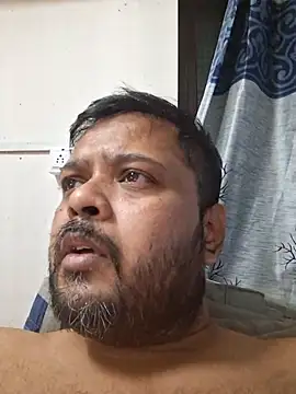 dirtybearr online show from March 5, 8:10 am