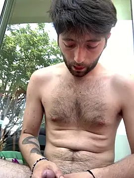GuillaumebeauZizi online show from May 27, 12:46 pm