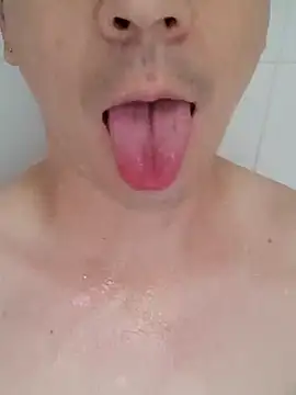 Snapshot of Rejy1992 chatting on January 19, 6:53 pm Rejy1992 online show from January 19, 6:53 pm