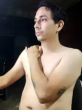 Snapshot of Rejy1992 chatting on January 18, 1:56 am Rejy1992 online show from January 18, 1:56 am