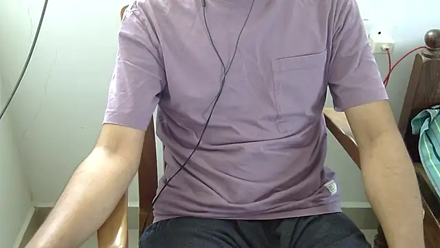 The SHY uncut online show from April 12, 5:09 am