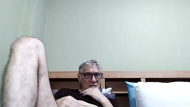 BIGUNCUTHARDCOCK online show from November 14, 6:48 am