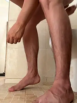 littleboy003 online show from September 18, 8:44 pm