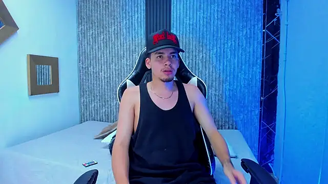 Mike 0233  online show from January 10, 5:23 am