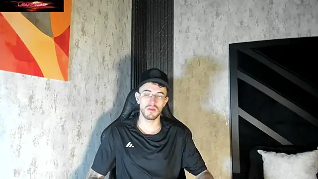 CodyWalkerR online show from July 22, 5:38 pm