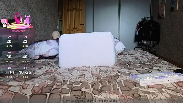 bebrochka41  online show from March 5, 11:17 am